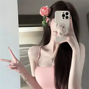 2025新番《蕾卡乃華麗且我的女王》全集 - HD高清无删减版 - 免费在线观看无广告