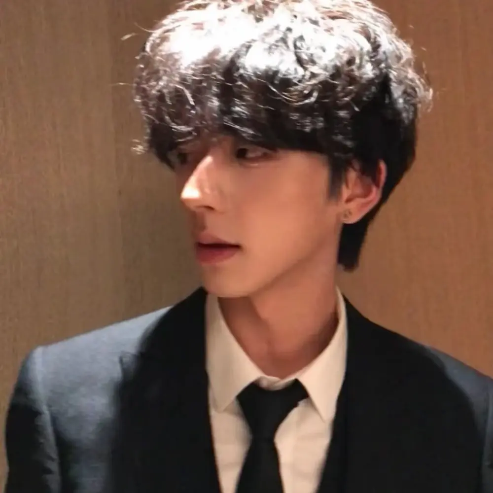 《让妻子参加同学会后》动漫高清全集免费看-无广告在线观看完整版-同学聚会掀起婚姻风波-情感伦理剧热门推荐