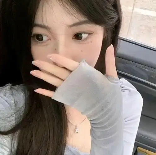 高清在线观看《Laney.Grey.Uncle.Hyde》美国电影 - Laney Grey Uncle Hyde未删减版完整播放 - 2025美片HD画质无广告