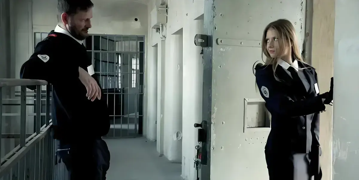 《高压监狱 2》1080P高清资源在线观看 - 2025未删减版法国禁闭剧情片 - 满天星系列伦理电影合集 - 影视大全《高压监狱 2》高清播放