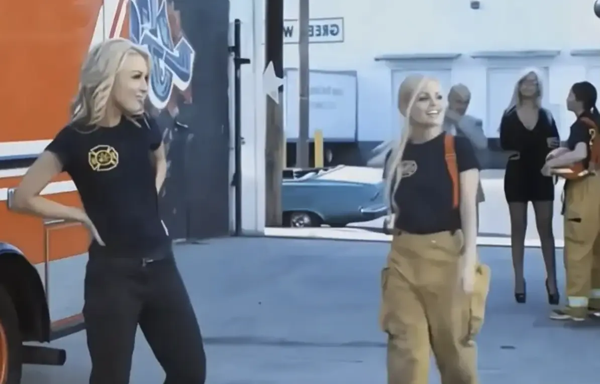 《灭火宝贝2》1080P高清画质免费在线观看-满天星法版无广告播放《灭火宝贝2》-夸克网盘资源分享下载