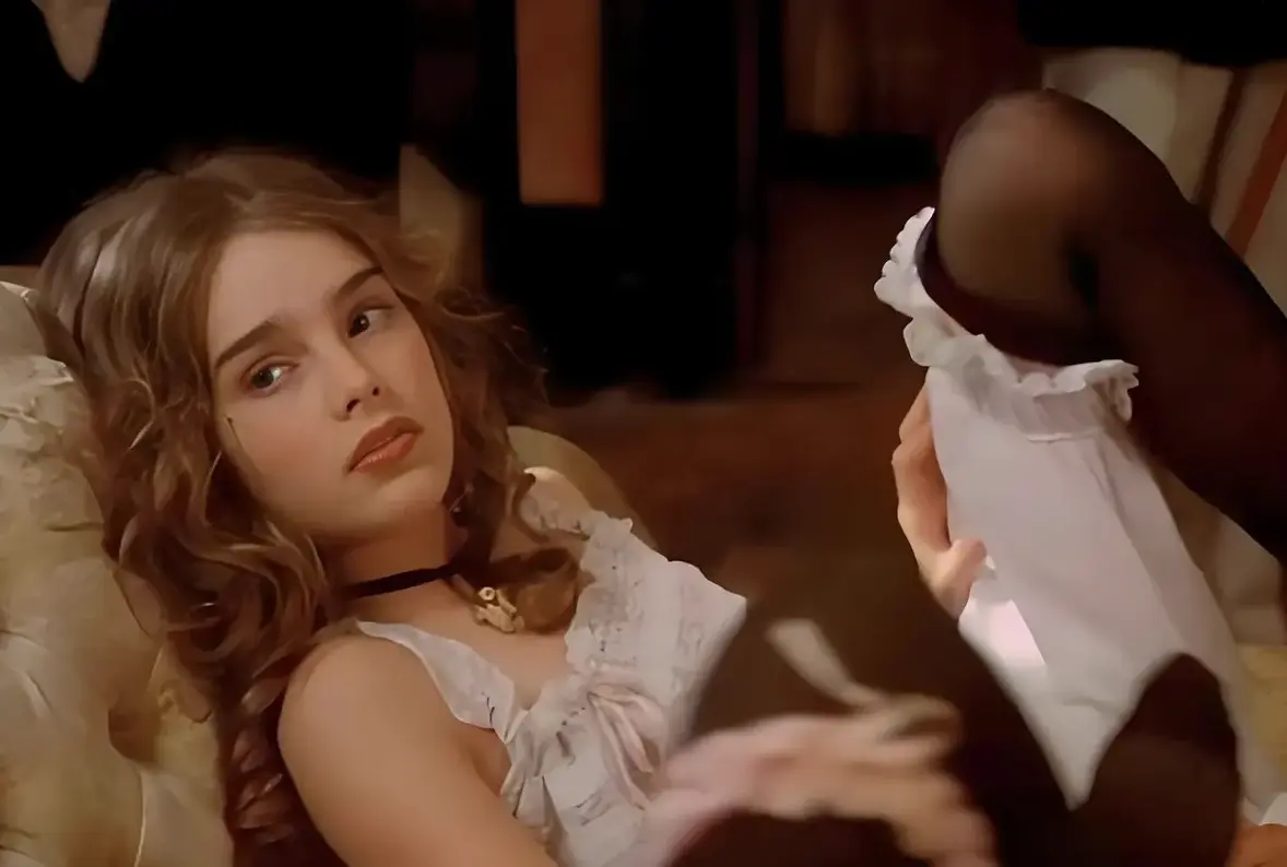 《公主与姬女》4K高清完整版免费观看-法国啄木鸟《公主与姬女》未删减珍藏版-百度云/夸克网盘高清资源秒存