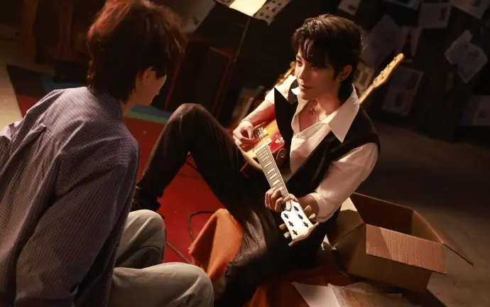 2025高分双男主电视剧《弦上光年》-短剧完整版高清免费在线观看-弦上光年全集1080P超清播放-国产精品剧集无删减