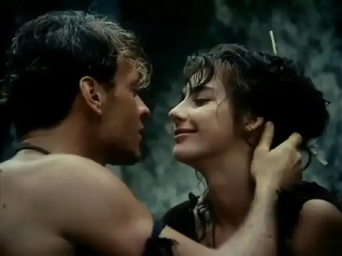 2025最新冒险动作《激战丛林》1080P高清播放-未删减完整版-动作电影排行榜