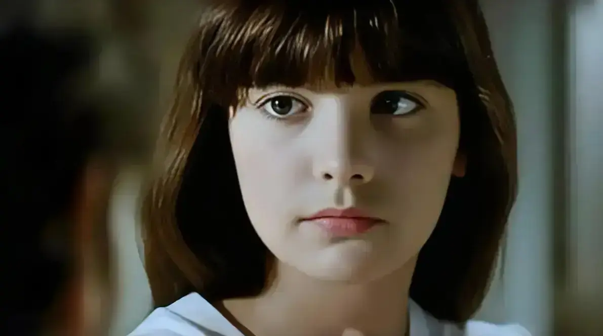 《不伦之恋》继子与继母禁忌之恋完整版-家庭伦理剧1080P高清在线观看-4K超清画质无删减播放-情感越界×道德审判实录