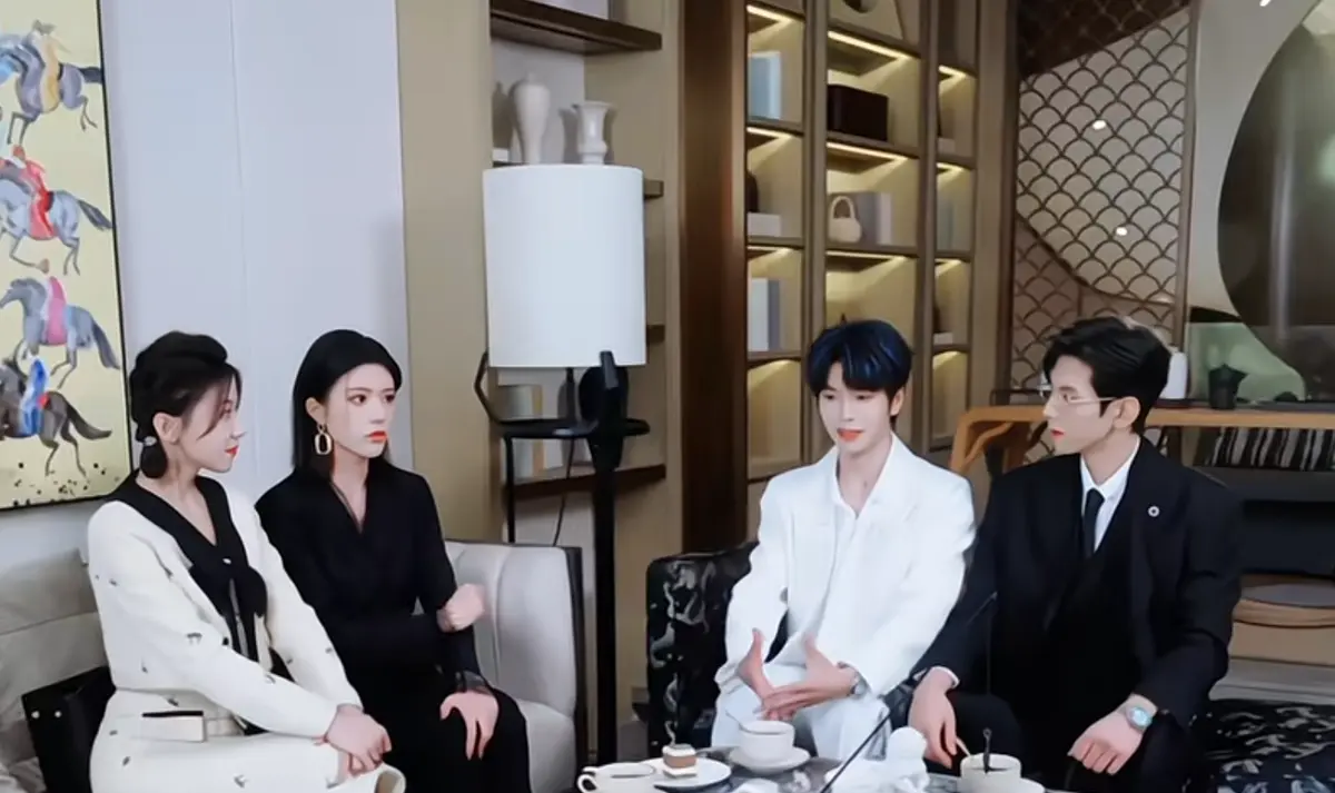 《婚婚逢她》短剧全集1-30集免费观看-1080P高清无删减版资源-夸克网盘下载《婚婚逢她》完整大结局