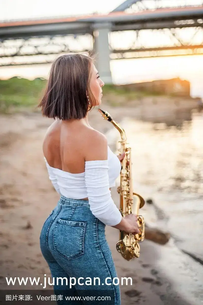 美丽小蜜桃3:探寻高清电影完整版-未删减中文版在线看-网盘资源永久有效-欧美限制级大片