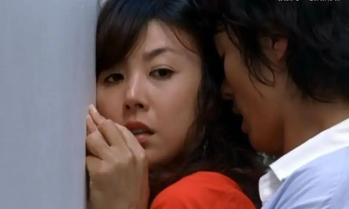 《爱人》韩国电影HD中字未删减版-1080P高清完整版免费在线播放-爱情欲望短暂邂逅剧集免费看