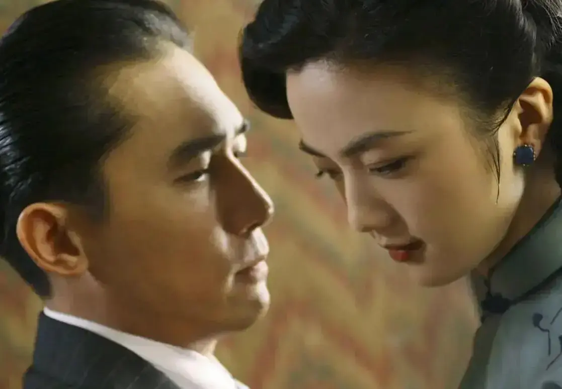 《色戒》电影完整版无删减在线观看-色戒高清中字免费播放-未删减版资源下载